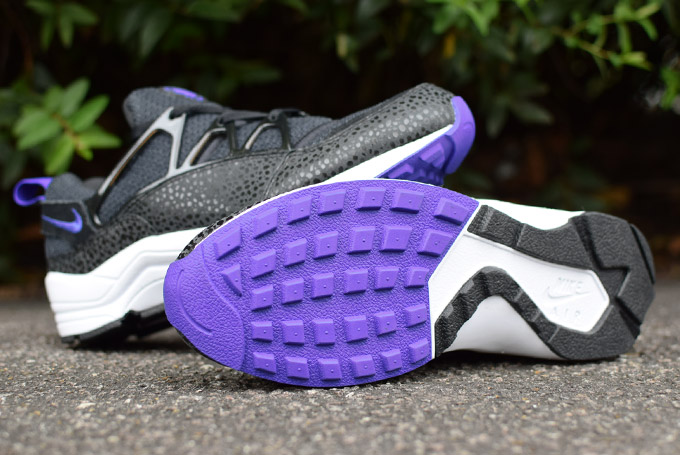 Nike Air Huarache Light Black Dark Concord 01