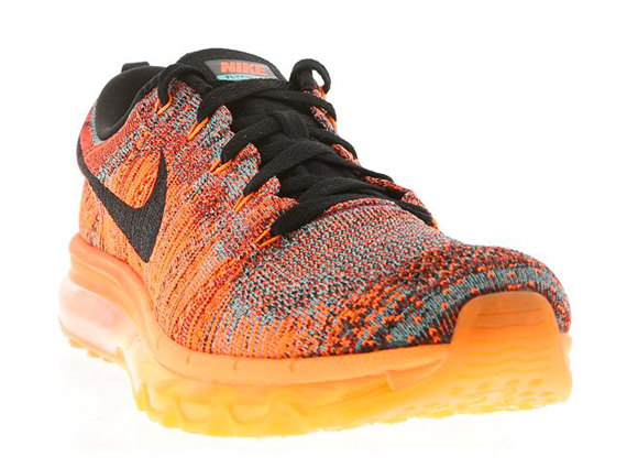 Nike Flyknit Air Max University Red Black Hyper Crimson 02