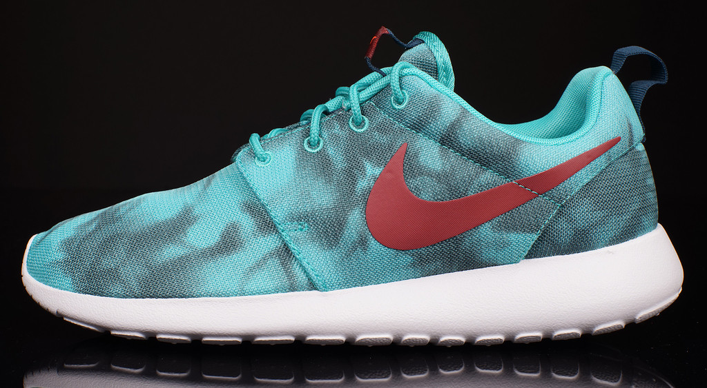 Nike Roshe Run Print Hyper Jade 03