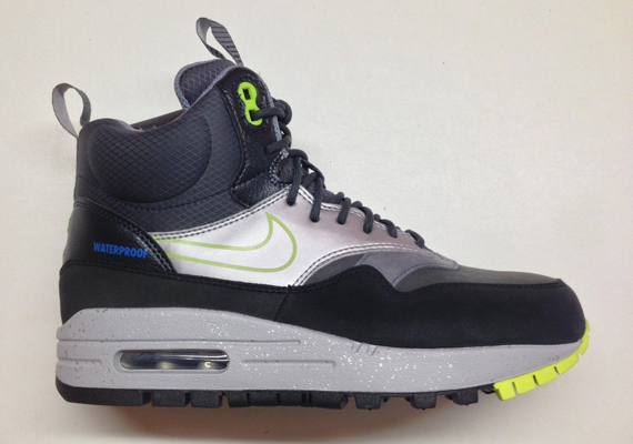Nike Wmns Air Max 1 Sneakerboot Black Volt 01