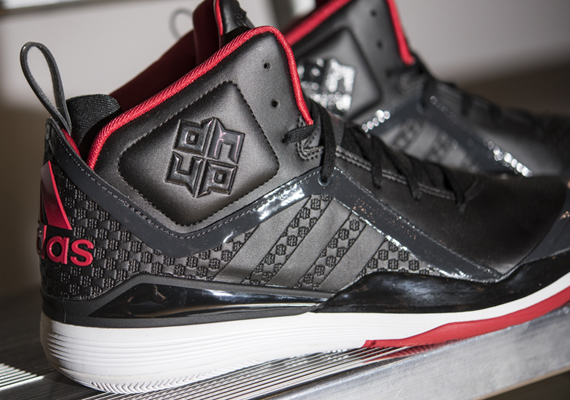 Adidas D Howard 5 Away 01