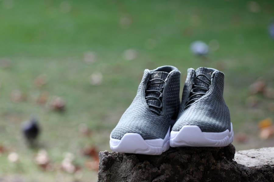 Air Jordan Future Iron Green White 05