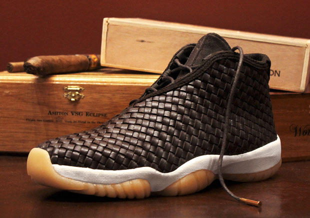 Air Jordan Future Premium "Dark Chocolate" - Release Reminder