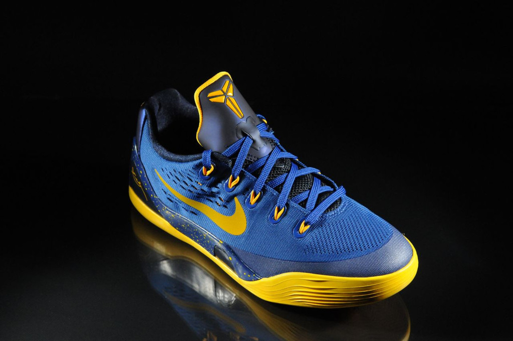 Nike Kobe 9 Em Gs Gym Blue University Gold Obsidian 02