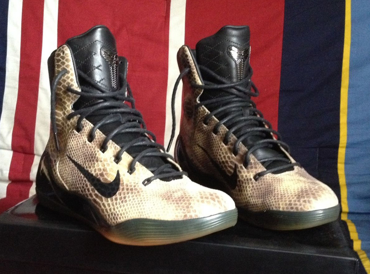 Nike Kobe 9 High Ext Qs Snakeskin 02