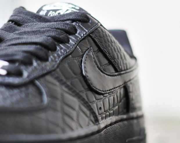 Nike Wmns Air Force 1 Low Black Croc 03