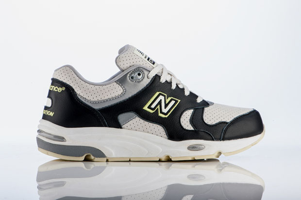 Sneakers Releasing This Weekend October 18th 11