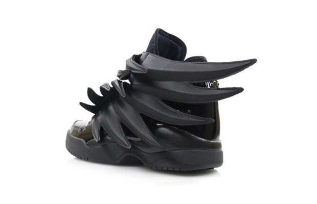 Wings Jeremy Scott Black New 5