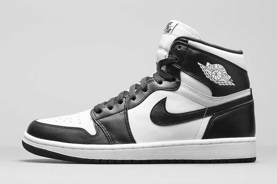 Air Jordan 1 Og Black White Nikestore 2