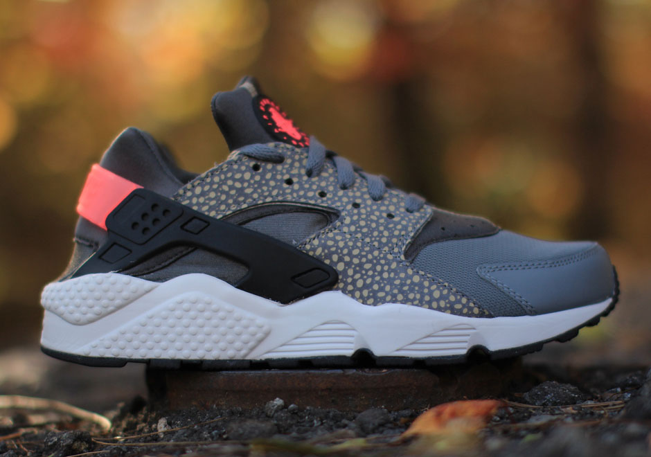 Nike Air Huarache Run Prm Safari 01