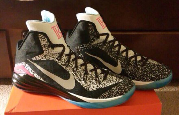 Nike Hyperdunk 2014 Kyrie Irving Notebook Pe 14