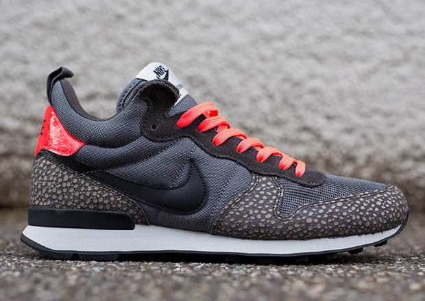Nike Internationalist Mid Premium "Safari"