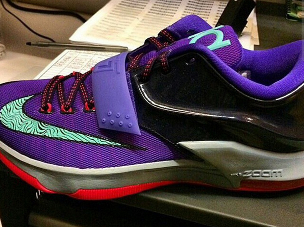 Nike KD 7 "Cave Purple" - Release Date