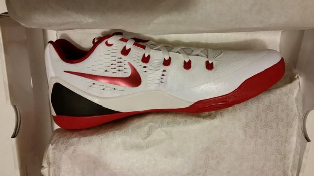 Nike Kobe 9 Em Releasing Team Colorways 03
