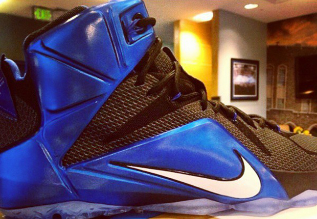 Nike Lebron 12 Duke Pe