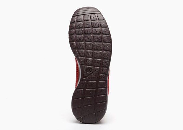 Red Roshe Sneakers 3