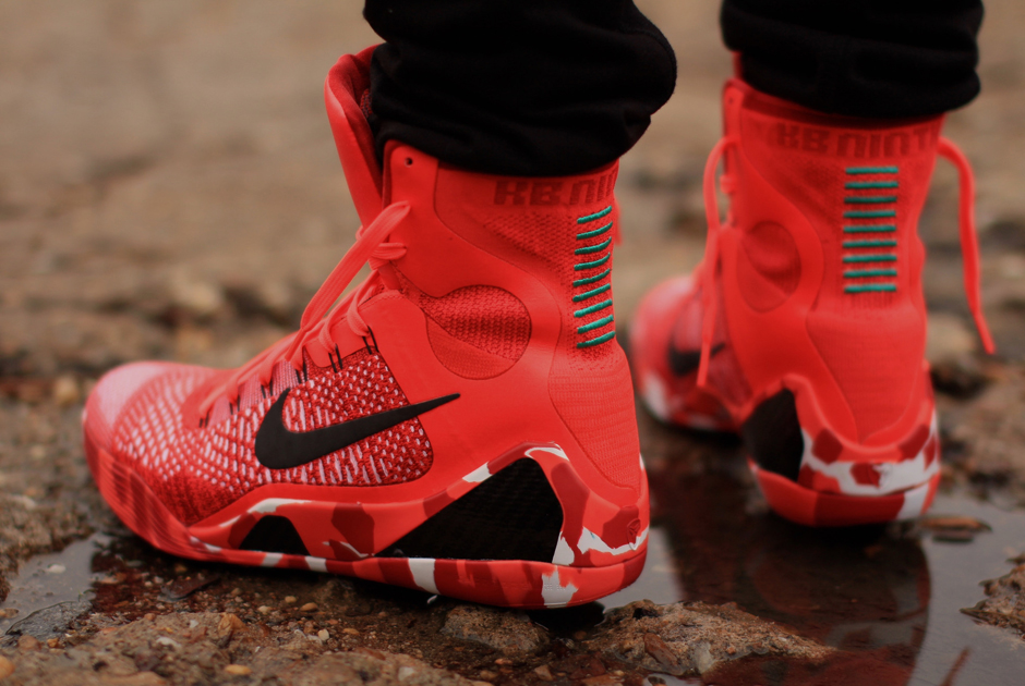 Christmas Kobe 9 Elite Sneakers 8