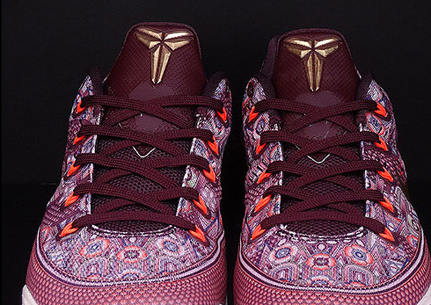 Kobe 9 Em Villain Red 3