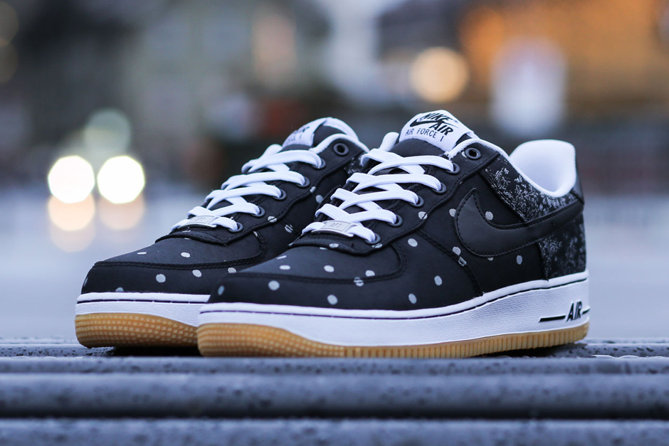 Nike Air Force 1 Low Lv8 02