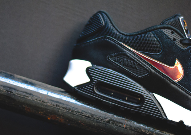 Nike Air Max 90 Iridescent Premium Available 3
