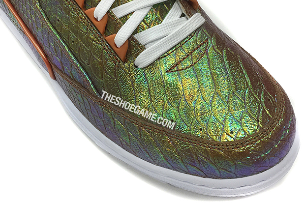 Nike Air Python Iridescent 1