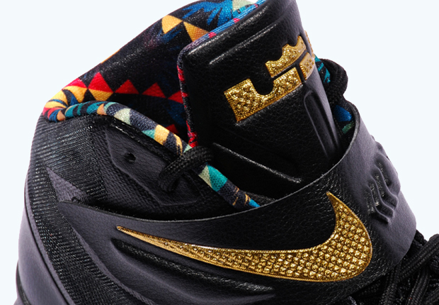 Nike Zoom LeBron Soldier 8 "Watch The Throne"