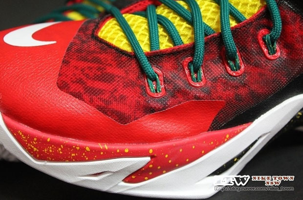Nike Lebron Zoom Soldier 8 Christmas 09