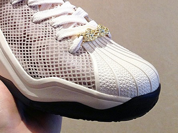 adidas D Rose 5 Boost "Superstar"