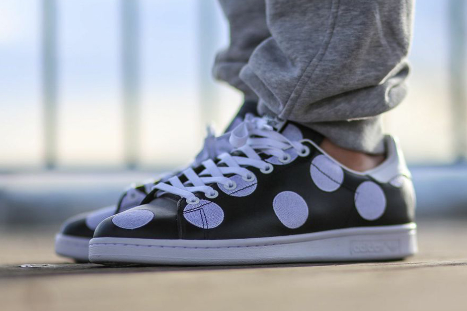 Adidas Originals Pharrell Large Polka Dot Stan Smith 01