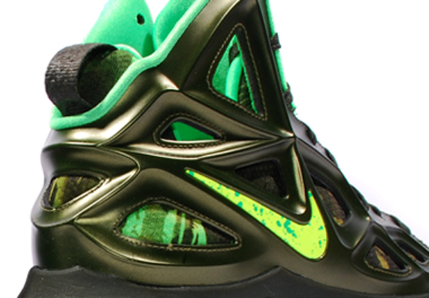 Nike Hyperposite 2 - Rough Green - Volt - Poison Green
