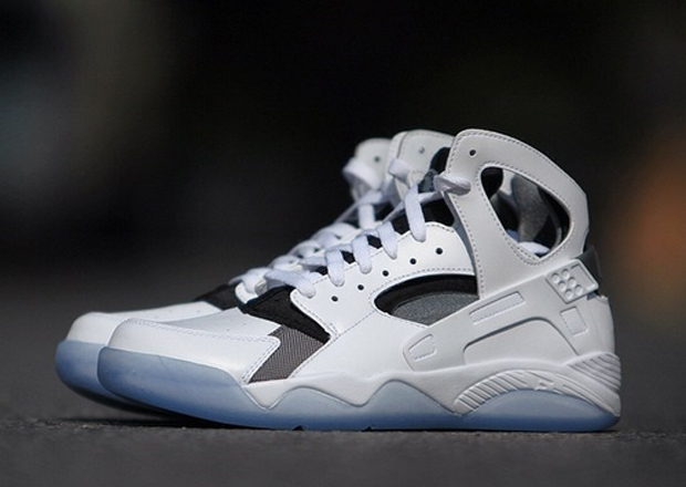 Nike Air Flight Huarache - White - Black - Ice