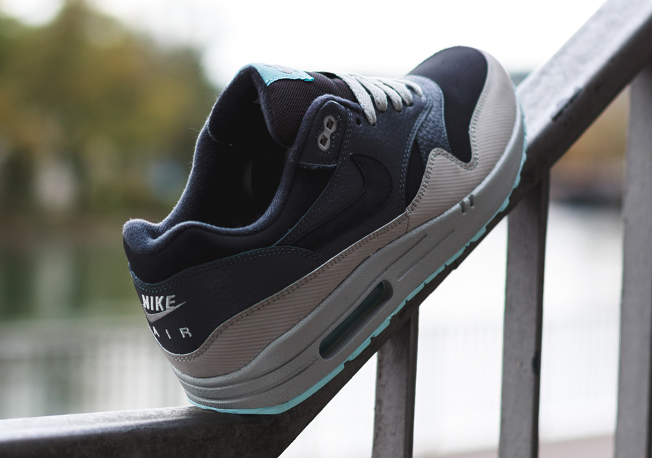 Nike Air Max 1 Leather Dark Ash Dark Grey Light Blue 1