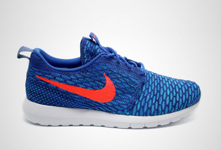 Nike Flyknit Roshe Run Game Royal Bright Crimson 01