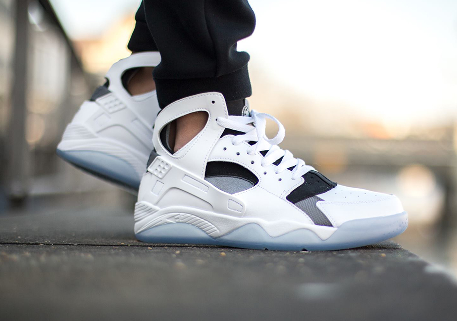 Nike Air Flight Huarache White Black Cool Grey 1