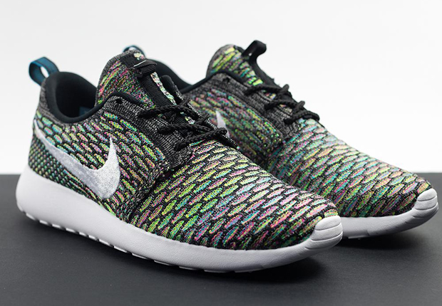 Nike Womens Flyknit Roshe Run "Multi-color" - Release Date