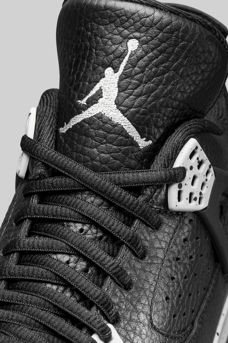 Air Jordan 4 Oreo Nikestore 6