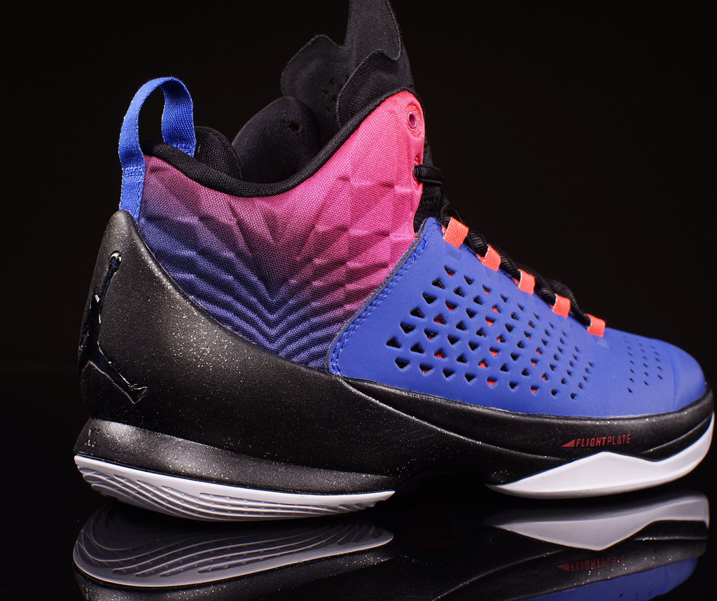 Jordan Melo M11 Red Hook Sunset 04