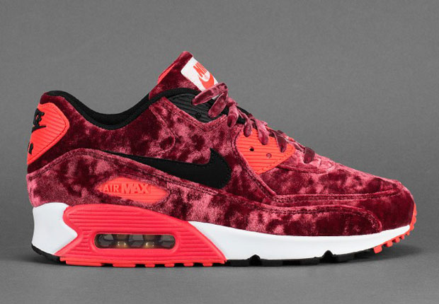 Nike Air Max 90 Infrared Velvet Releasing In Europe 1