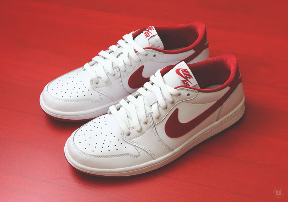Air Jordan 1 Low Og White Varsity Red Release 11