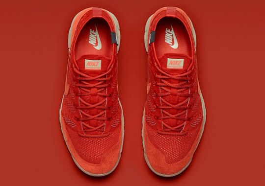 NikeLab Flyknit Trainer Chukka FSB – Red – Beige