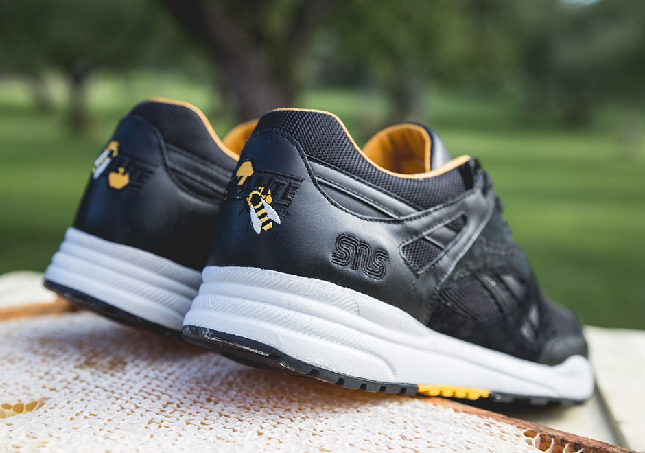 Sneakersnstuff x Reebok Ventilator “Bees & Honey”