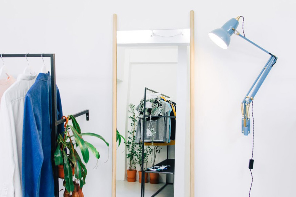 Women Only Sneaker Store Opens London 03