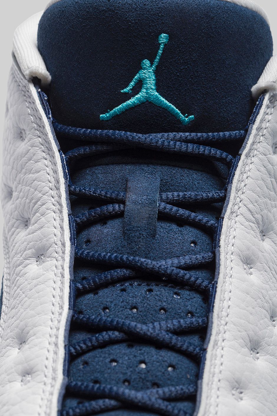 Air Jordan 13 Low Hornets Release Reminder 07
