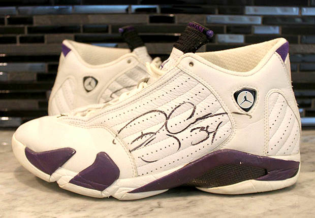 Ray Allen's Air Jordan 14 PE from The Milwaukee Bucks Days