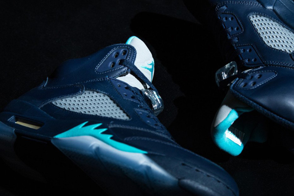 Air Jordan 5 Hornets Detailed Look 04