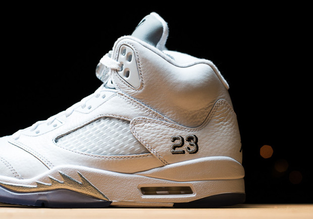Air Jordan 5 White Metallic Silver Release Reminder 02