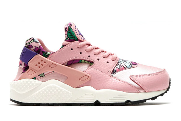 floral-huaraches-arriving-spring-02