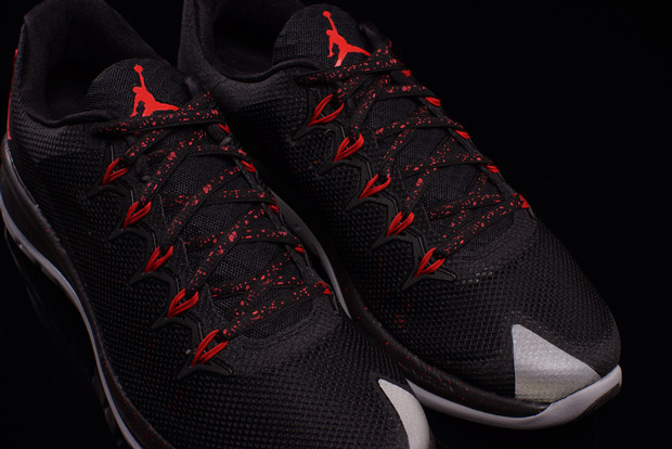 Jordan Flight Runner 2 Black Red Silver 04