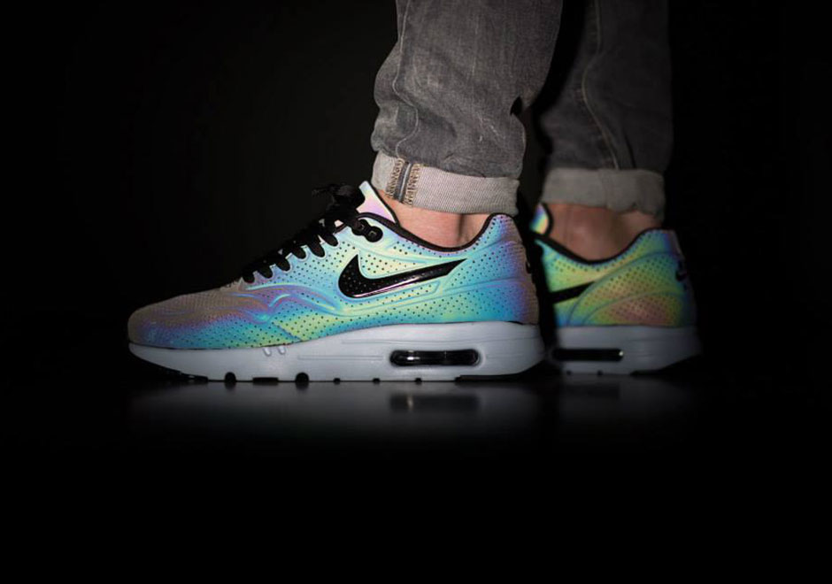 Nike Air Max Iridescent Pack 8
