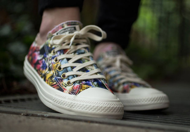 Nike Floral Styling Converse Chuck Taylor Ox 01